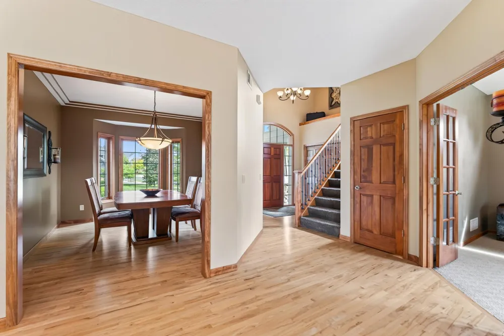 17701 76th Avenue Maple Grove, MN 55311
