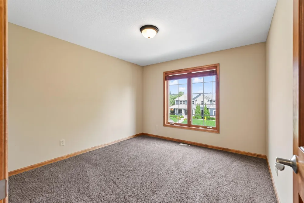 17701 76th Avenue Maple Grove, MN 55311