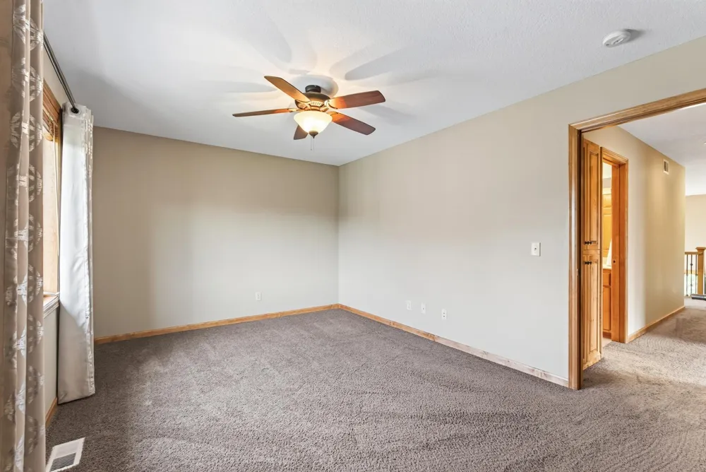 17701 76th Avenue Maple Grove, MN 55311