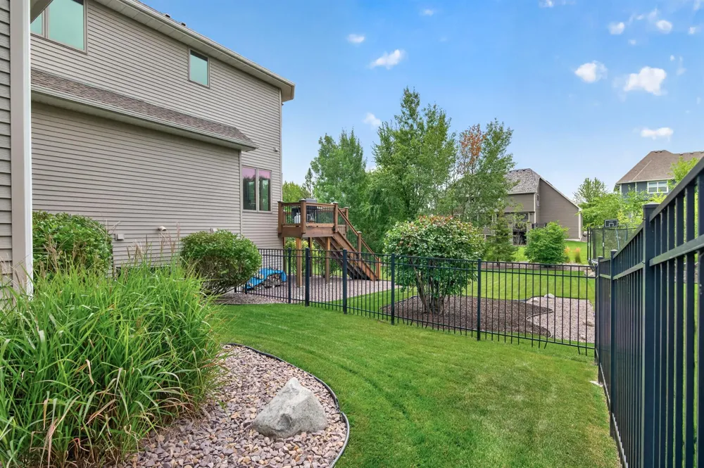 17701 76th Avenue Maple Grove, MN 55311