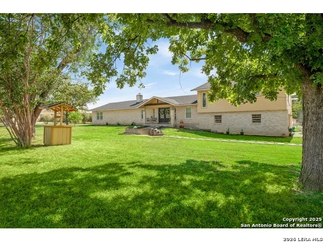 31946 JAY BIRD LN Bulverde, TX 78163