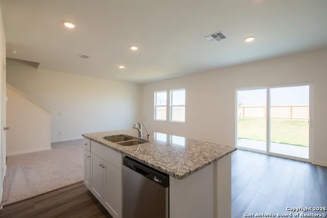 7507 Burrowing Cobra San Antonio, TX 78253