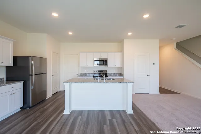 7507 Burrowing Cobra San Antonio, TX 78253
