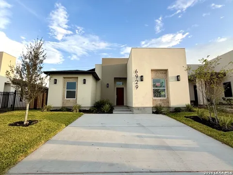 6929 Molinos Dr.