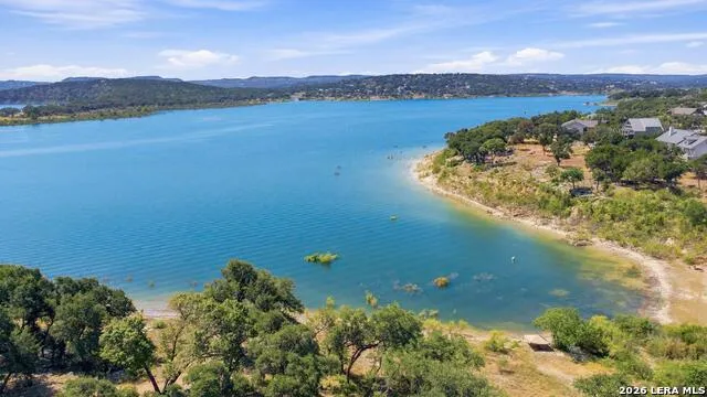 174 Edge Hill Dr Canyon Lake, TX 78133