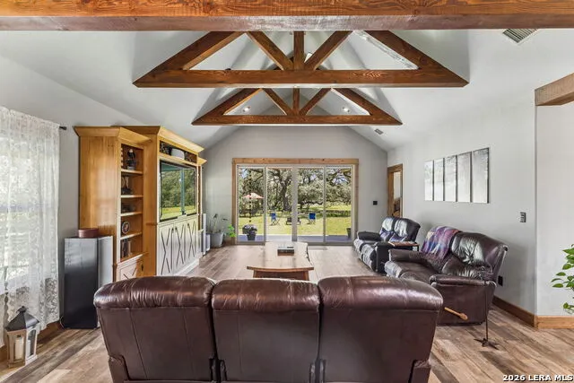 70 Richter Rd Boerne, TX 78006