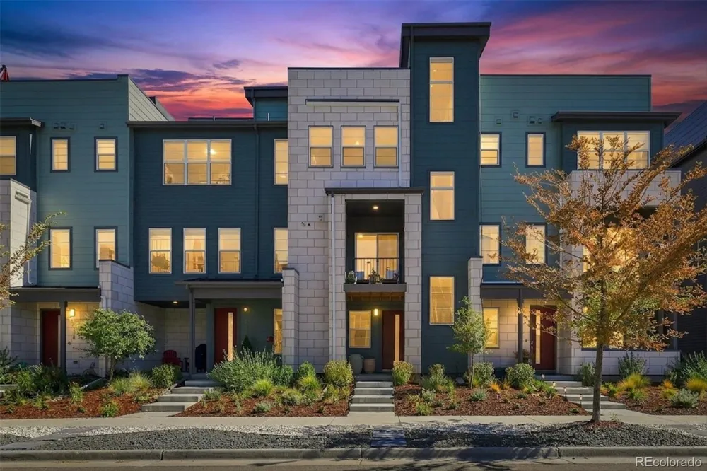 6318 Dayton Court Denver, CO 80238