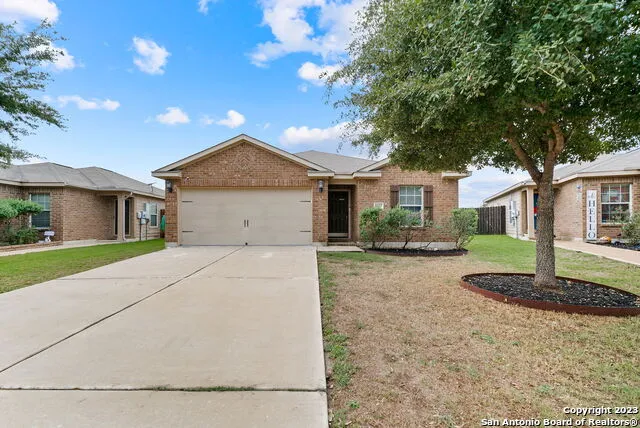 6643 LUCKEY TREE San Antonio, TX 78252