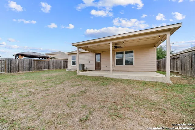 6643 LUCKEY TREE San Antonio, TX 78252
