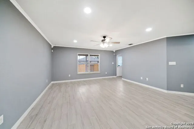 6643 LUCKEY TREE San Antonio, TX 78252