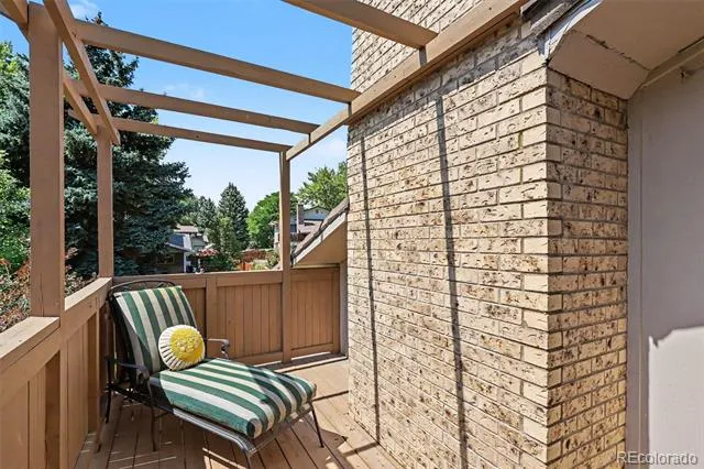 2489 S Brentwood Street Denver, CO 80227