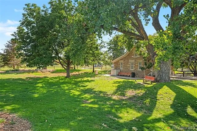 2489 S Brentwood Street Denver, CO 80227