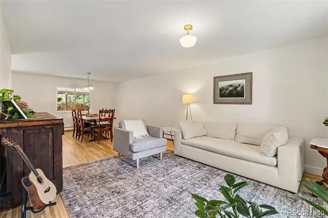 2489 S Brentwood Street Denver, CO 80227