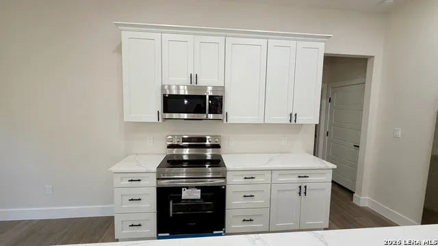 7008 CIRCLE OAK DR Bulverde, TX 78163