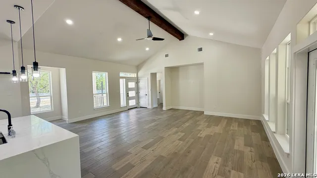 7008 CIRCLE OAK DR Bulverde, TX 78163