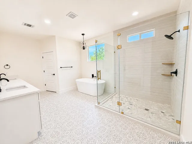 7022 CIRCLE OAK DR Bulverde, TX 78163