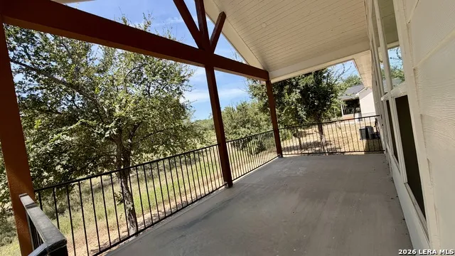 7022 CIRCLE OAK DR Bulverde, TX 78163