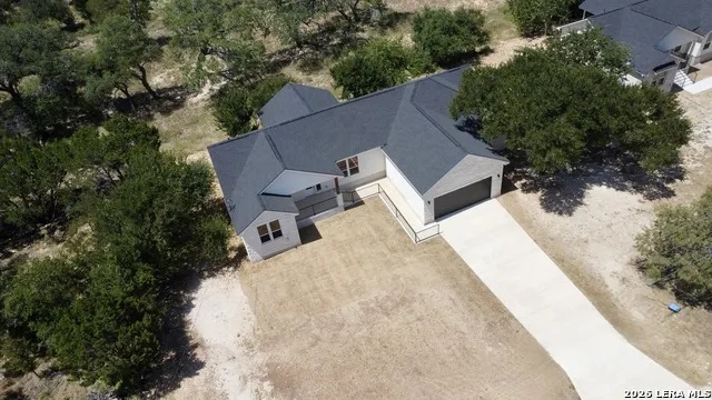 7022 CIRCLE OAK DR Bulverde, TX 78163