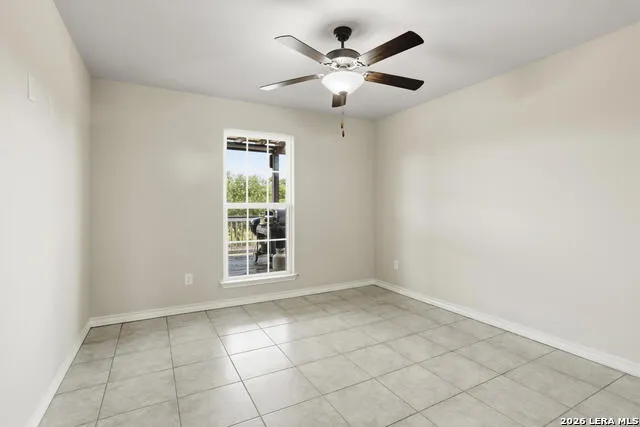 866 SEA WILLOW DR Marion, TX 78124