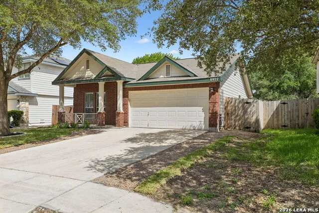 8927 Interlachen Selma, TX 78154