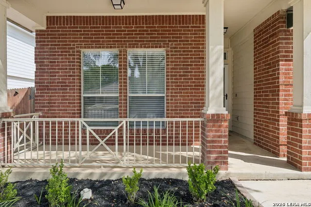 8927 Interlachen Selma, TX 78154