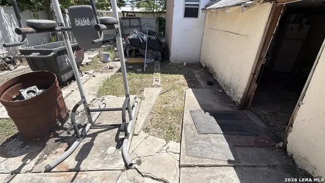 1016 SAN JACINTO ST San Antonio, TX 78207