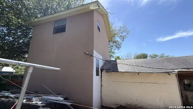 1016 SAN JACINTO ST San Antonio, TX 78207