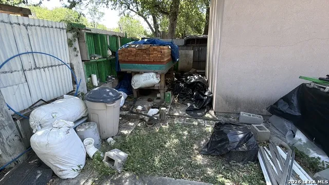 1016 SAN JACINTO ST San Antonio, TX 78207