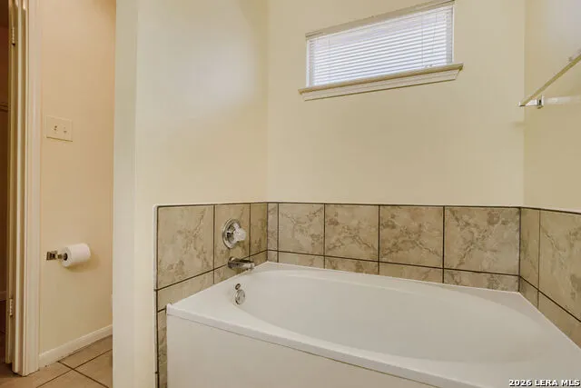 13103 STONEY CREEK DR Universal City, TX 78148
