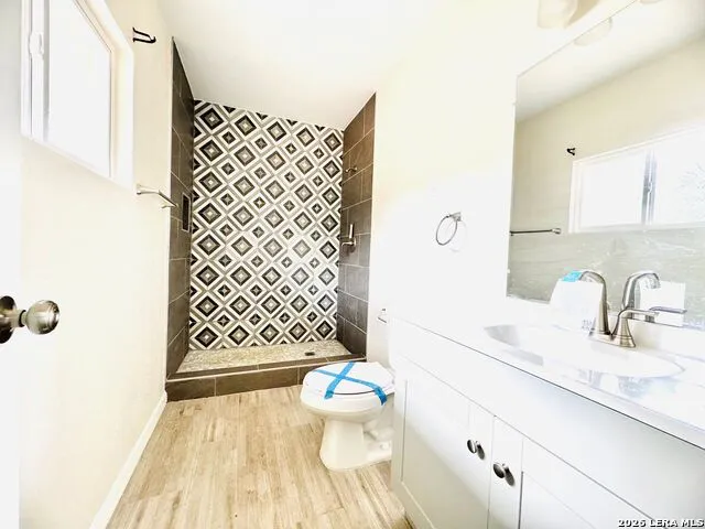 25 Sunrise Dr. Pleasanton, TX 78064