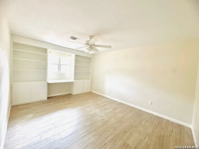 25 Sunrise Dr. Pleasanton, TX 78064