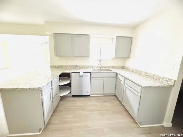 25 Sunrise Dr. Pleasanton, TX 78064
