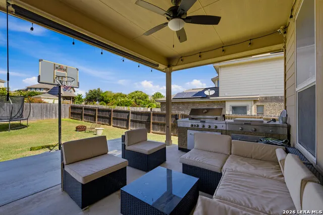 13805 TIVOLI GDNS Live Oak, TX 78233