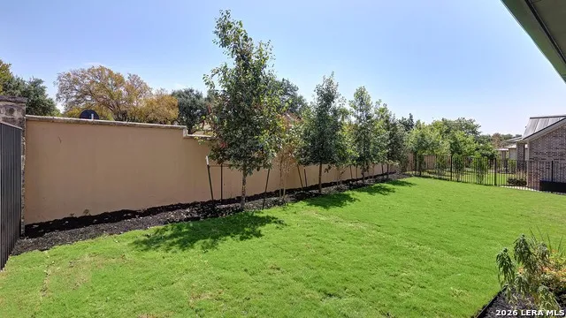 26 Enia Circle San Antonio, TX 78257