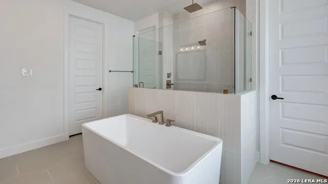 26 Enia Circle San Antonio, TX 78257