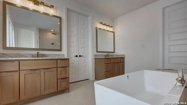 26 Enia Circle San Antonio, TX 78257