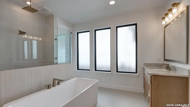 26 Enia Circle San Antonio, TX 78257