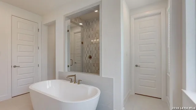 34 Enia Circle San Antonio, TX 78257