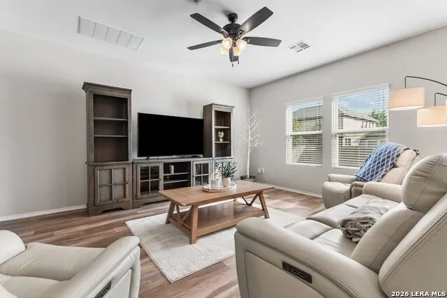 245 HANOVER PL Cibolo, TX 78108
