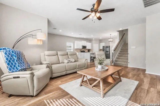 245 HANOVER PL Cibolo, TX 78108