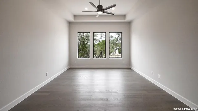 1112 ELM FOREST DR New Braunfels, TX 78132