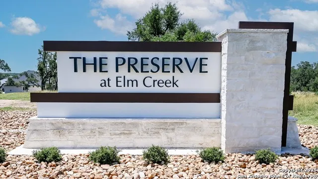 1112 ELM FOREST DR New Braunfels, TX 78132