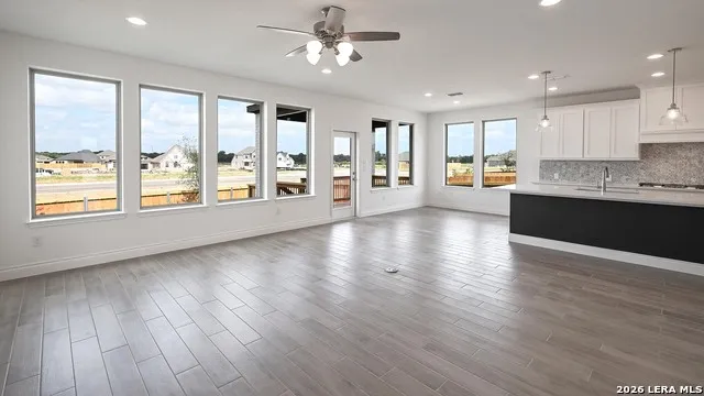 848 Water Landing New Braunfels, TX 78130
