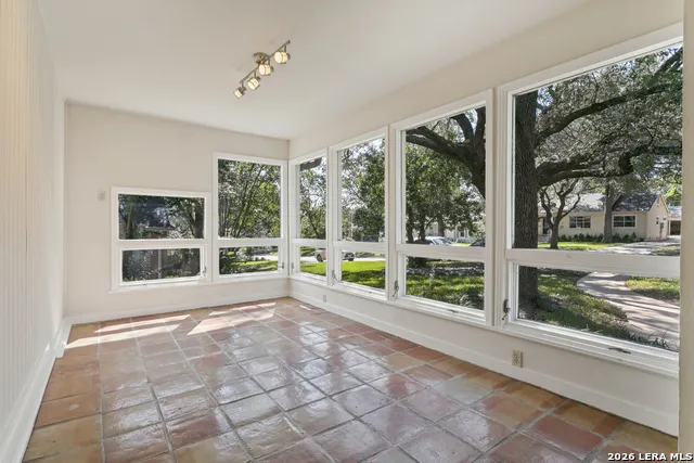 825 WILTSHIRE AVE Terrell Hills, TX 78209