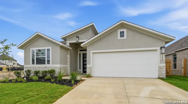 165 Mountain Oak Castroville, TX 78009