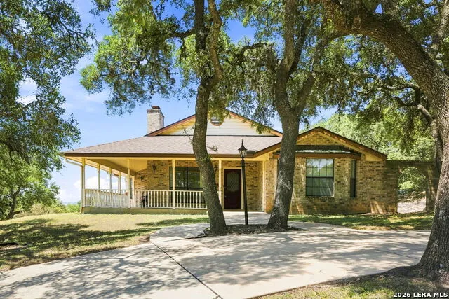 5691 CIRCLE OAK DR Bulverde, TX 78163