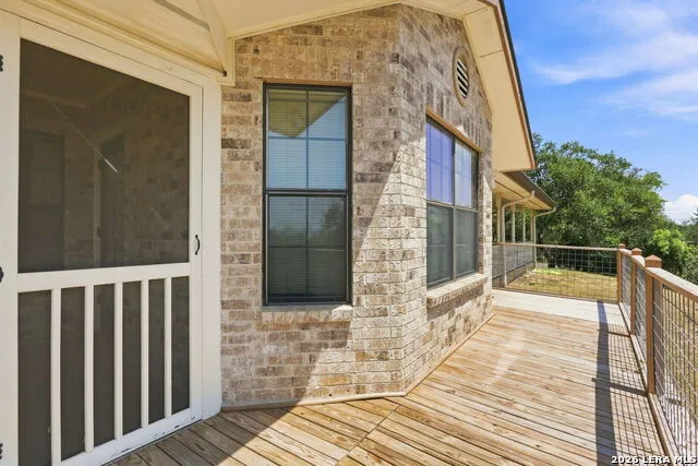 5691 CIRCLE OAK DR Bulverde, TX 78163