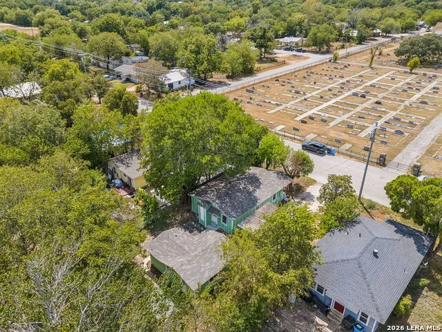647 Dolle Ave Seguin, TX 78155