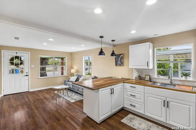 647 Dolle Ave Seguin, TX 78155