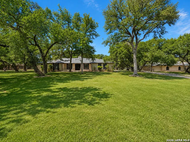 30715 ONION CRK Bulverde, TX 78163